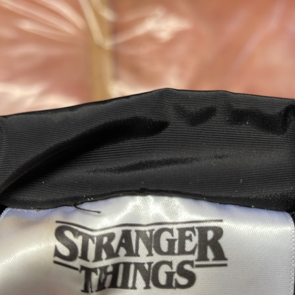 Netflix “Stranger Things” Pullover Jacket Size Sm… - image 8